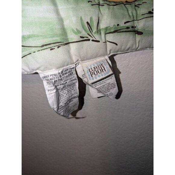 Vintage Classic Winnie the Pooh Nursery Wall Hanging Boy Girl Pooh in Honey Jug - Picture 8 of 12